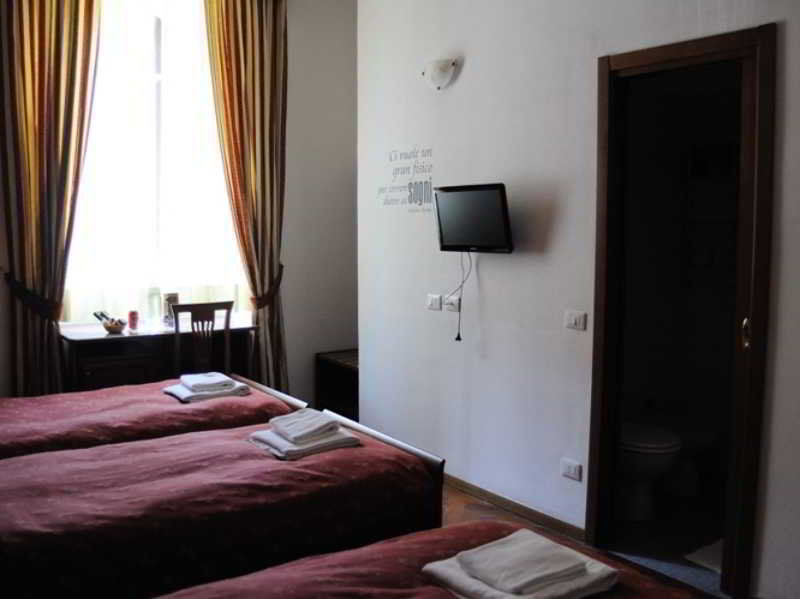 Hotel Edy Milan Exterior photo